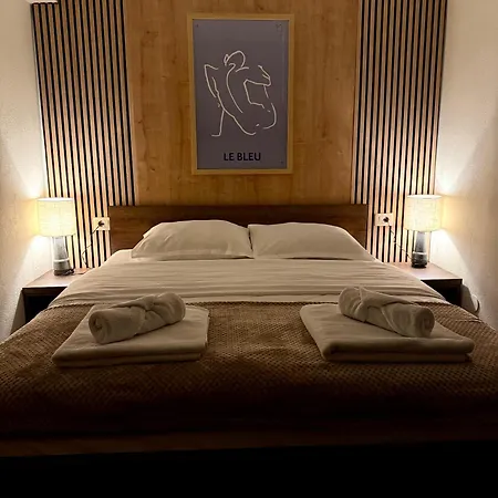 Lun Apartment